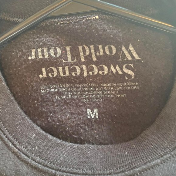 Ariana Grande Sweetener World Tour Crewneck - Picture 3 of 3